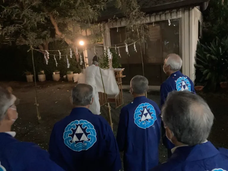 新町嚴島神社（茅ヶ崎市）大祓式｜茅の輪くぐり